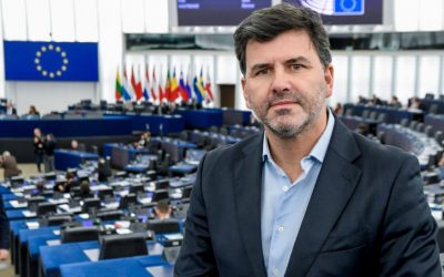 «España marca el camino a la Comisión Europea para reducir los beneficios extraordinarios de las eléctricas y hacer frente a la crisis de la energía»