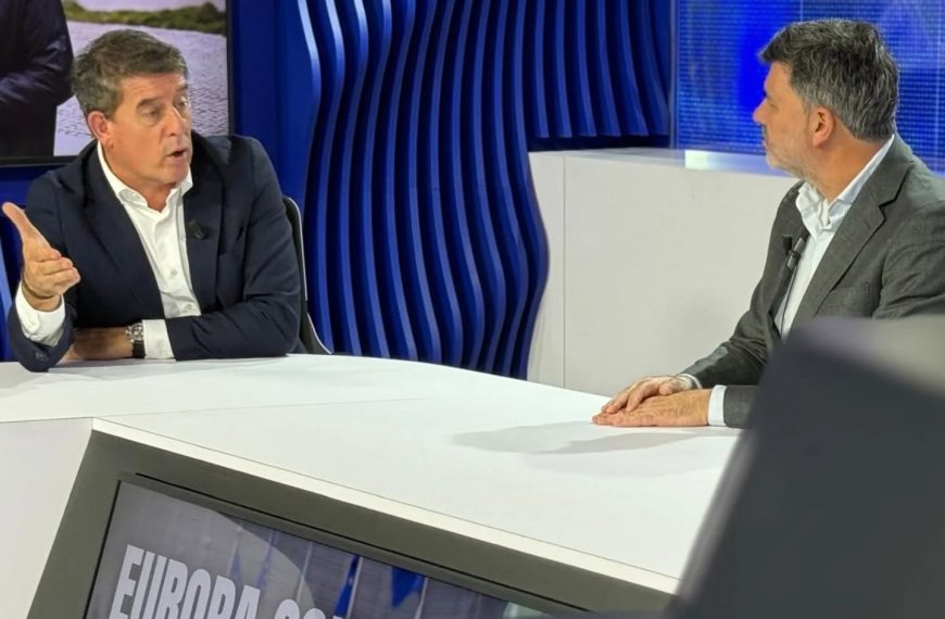 Europa con Xeito: unha conversa con Besteiro